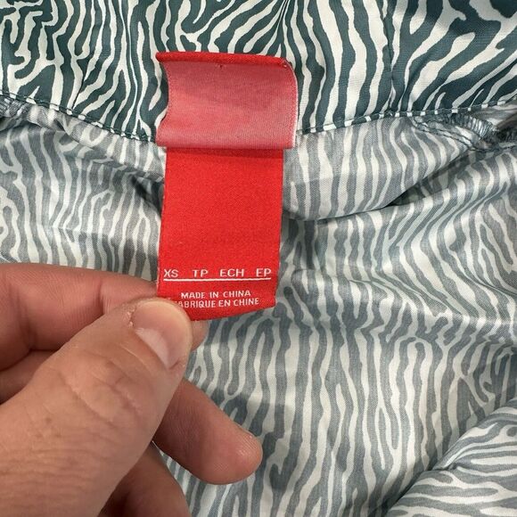 Nike Windrunner Jacket Womens XS Green Zebra Print Lightweight‎ Hooded Full Zip - Picture 10 of 16